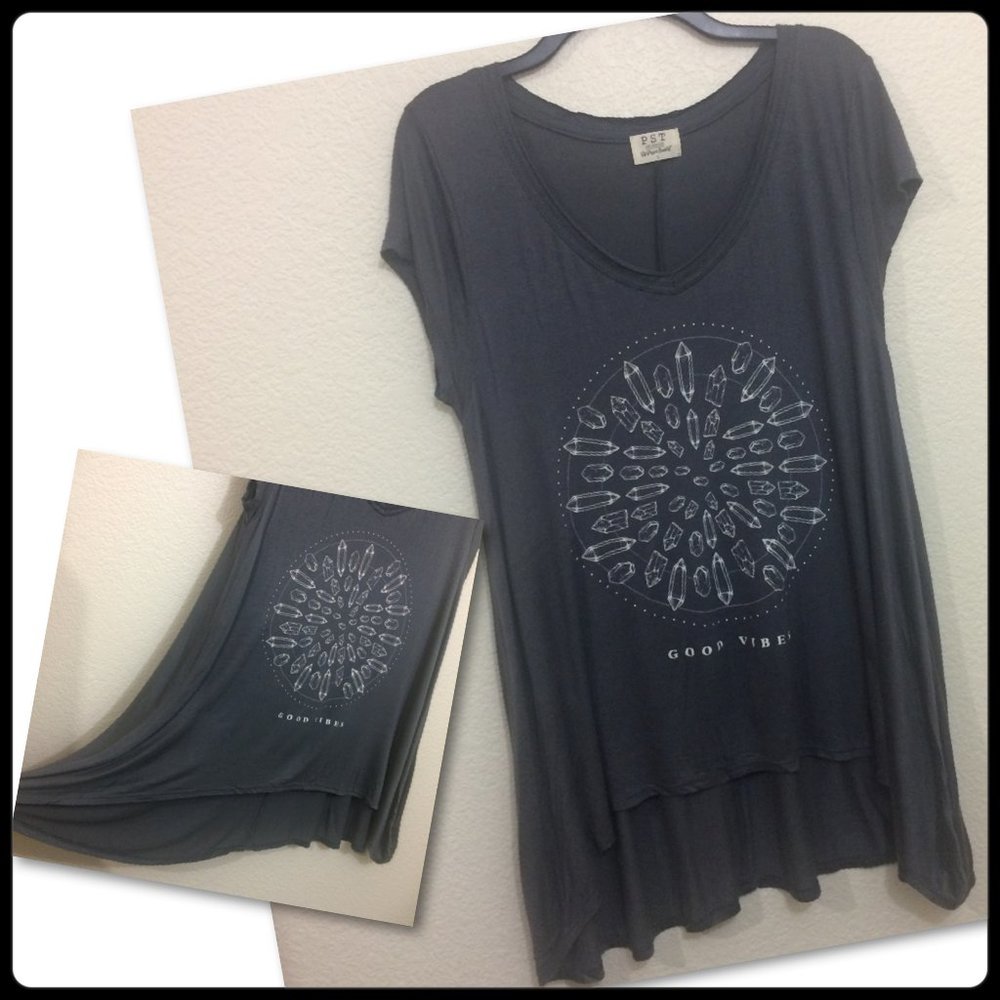 PST Good Vibes Oversized Gray Flowy T-Shirt NWOT
